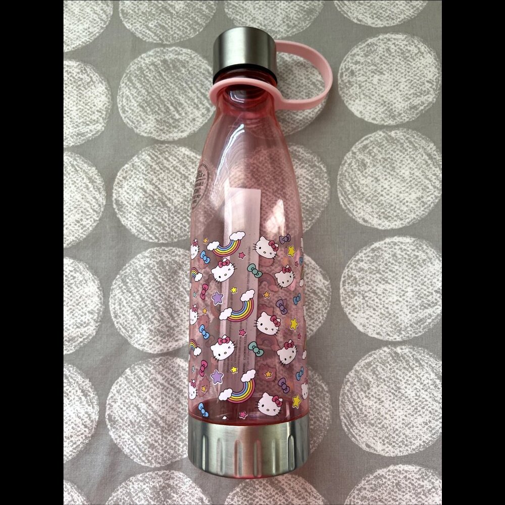 New Sanrio Hello Kitty Silver Buffalo Pastel Star Rainbow Water Bottle 20oz